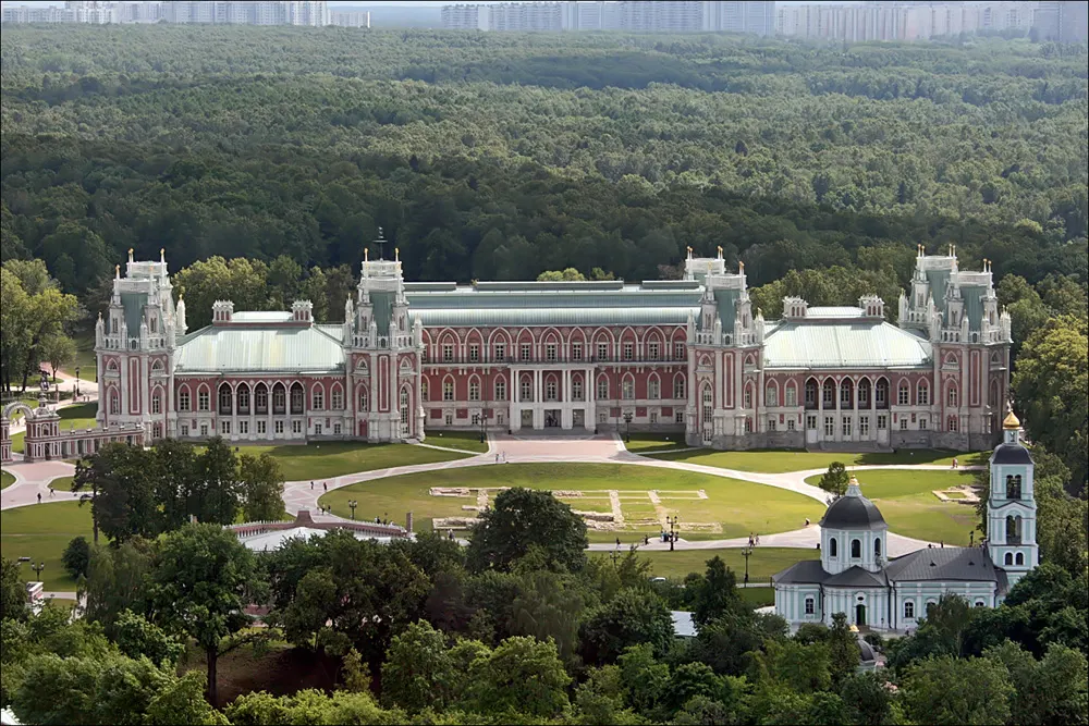 Tsaritsyno and the Rejected Palace